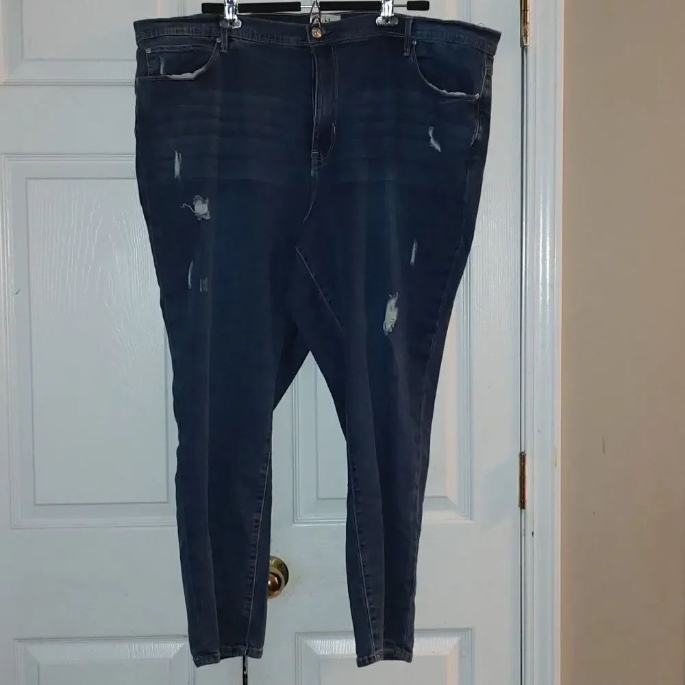 Nicole Miller  New York SOHO High Rise Ankle Skinny distressed jeans Sz 24